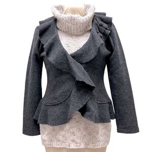 Cynthia Rowley Anthropologie cardigan/jacket size M gray 3D floral appli…